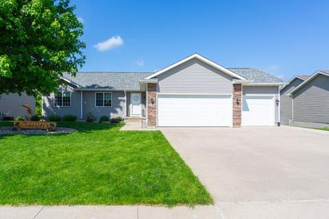 Featured picture for the property 695493