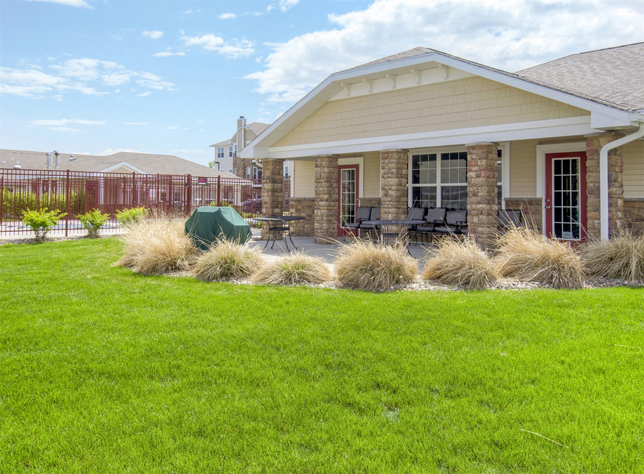 5950 S Winwood Drive, Johnston, Iowa image 29