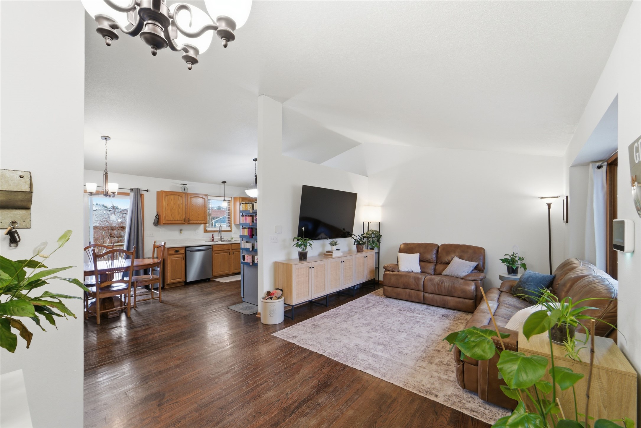 2704 River Ridge Road