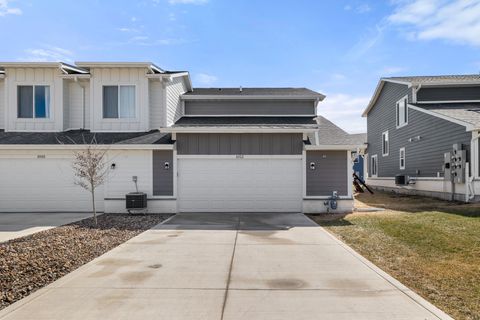 Condo For Sale - 1012 Maple Street<br/> Waukee, IA 50263