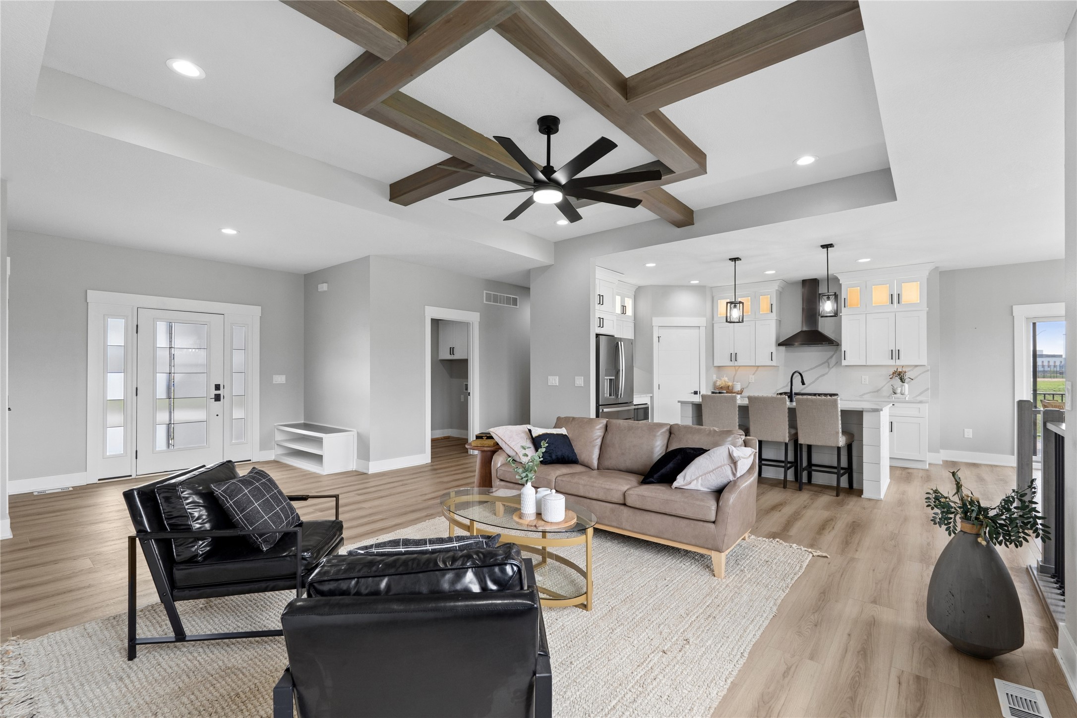 425 NW Woodmoor Drive