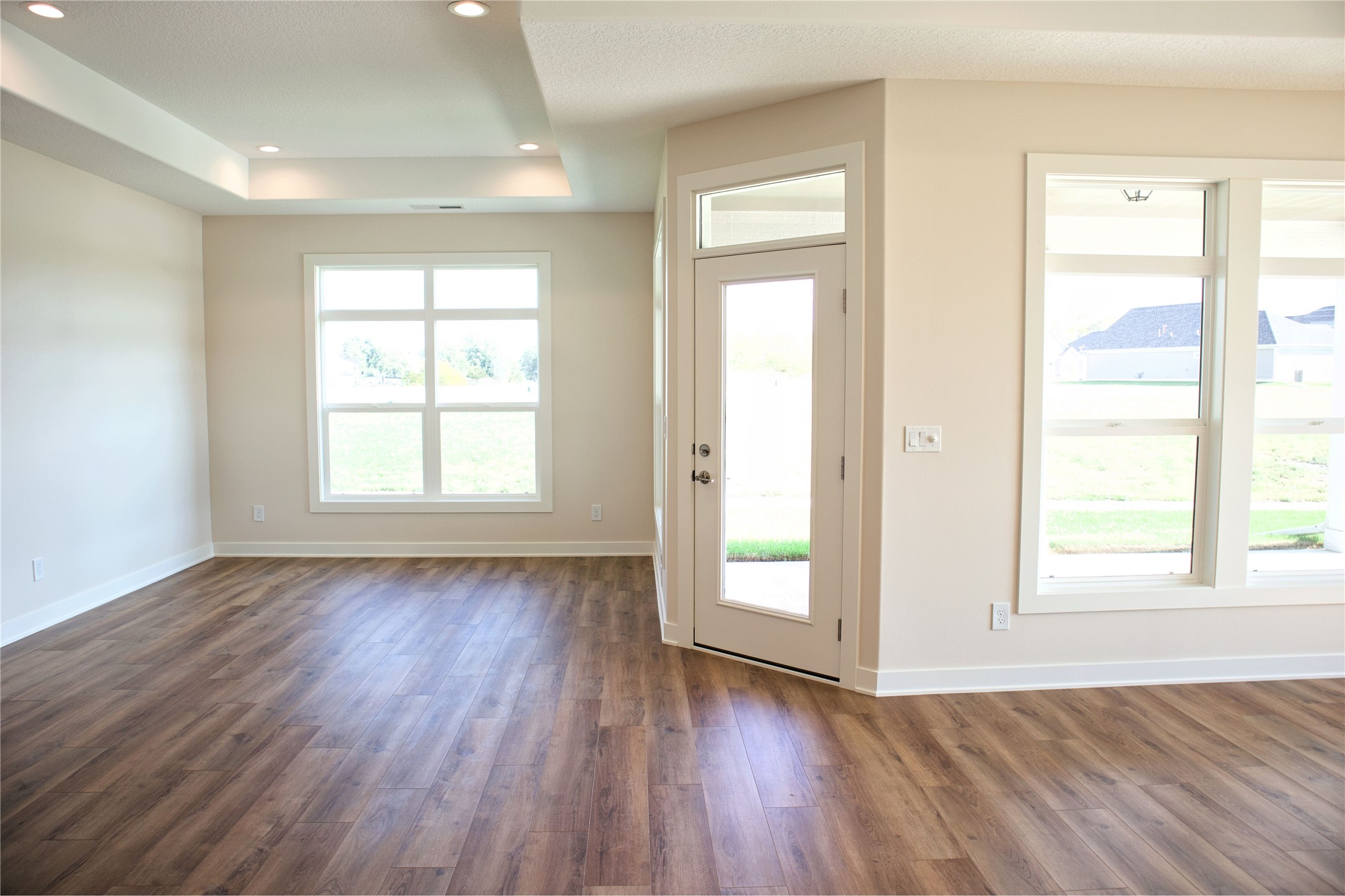 548 NW Creekside Drive