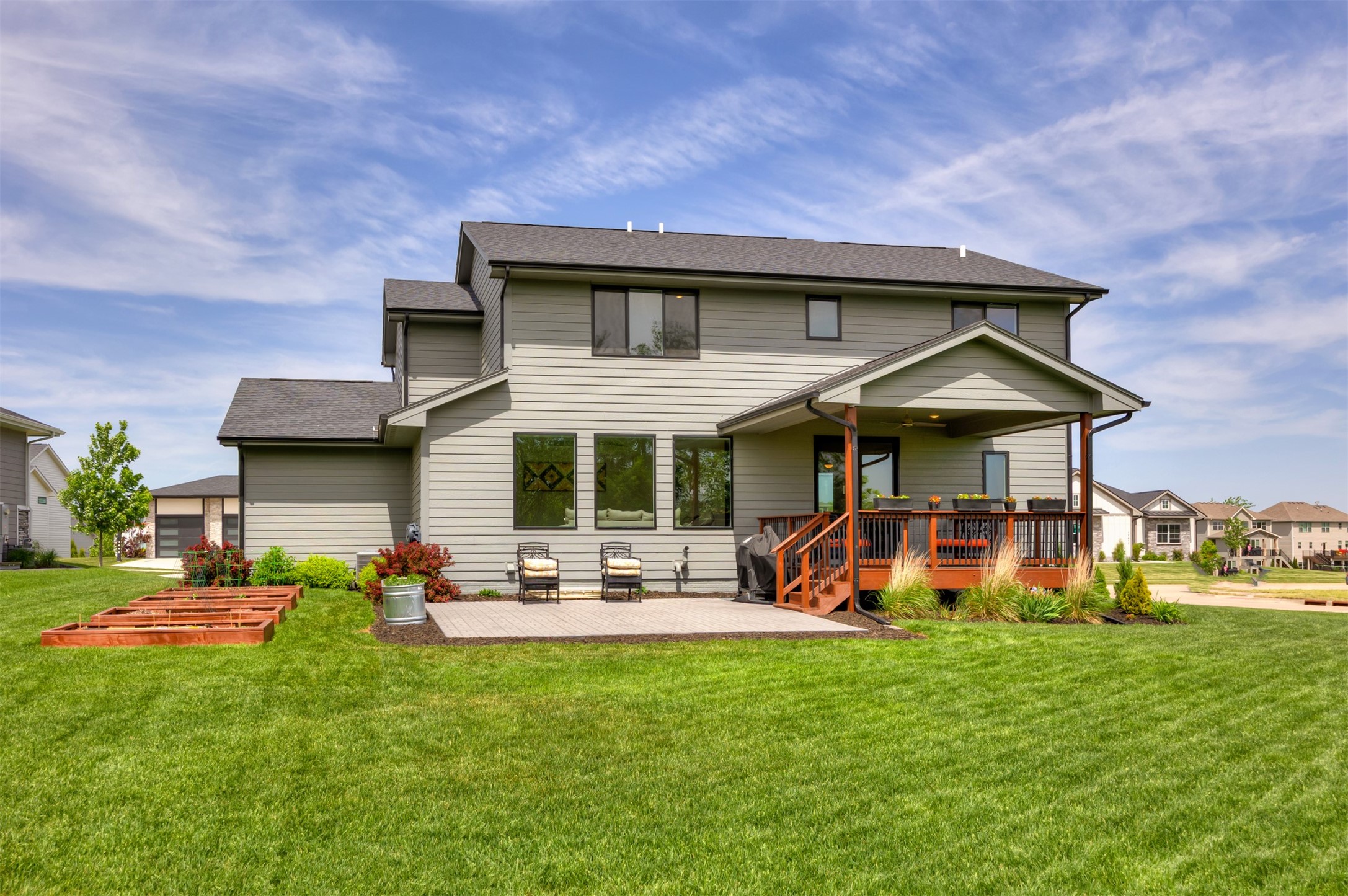 17426 Aurora Drive, Clive, Iowa image 5