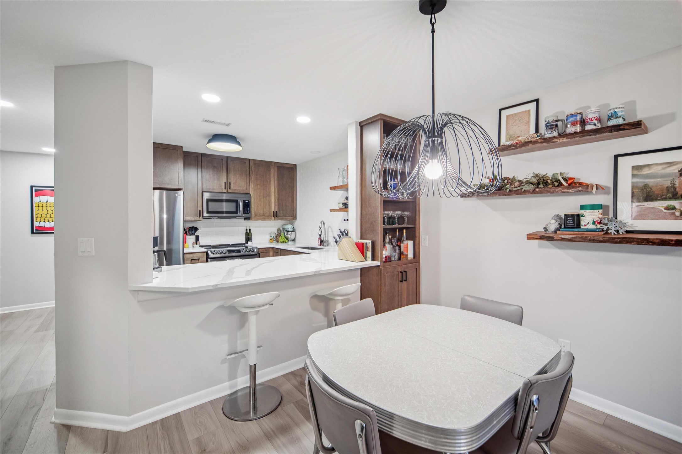 2329 Glenwood Drive 43