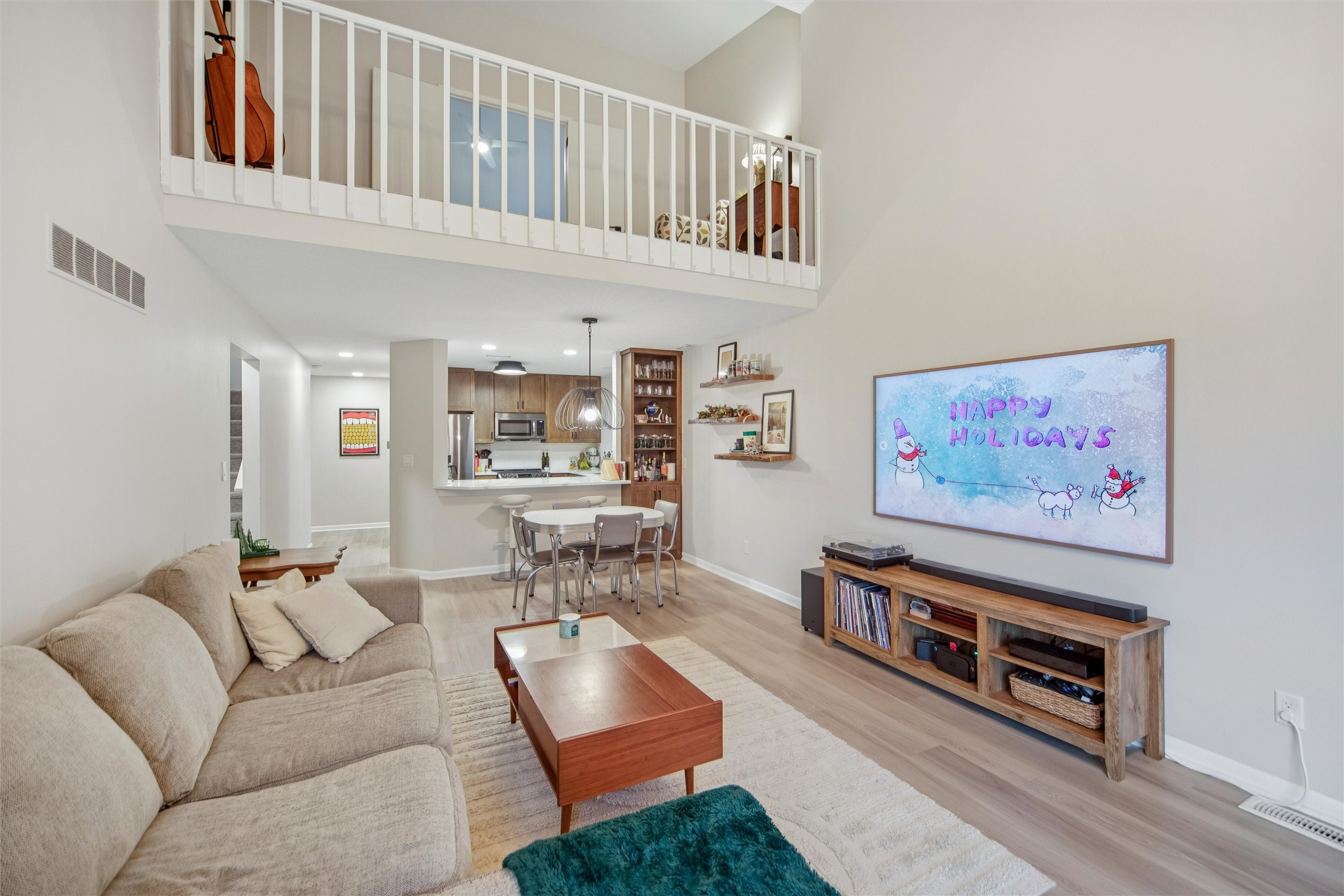 2329 Glenwood Drive 43