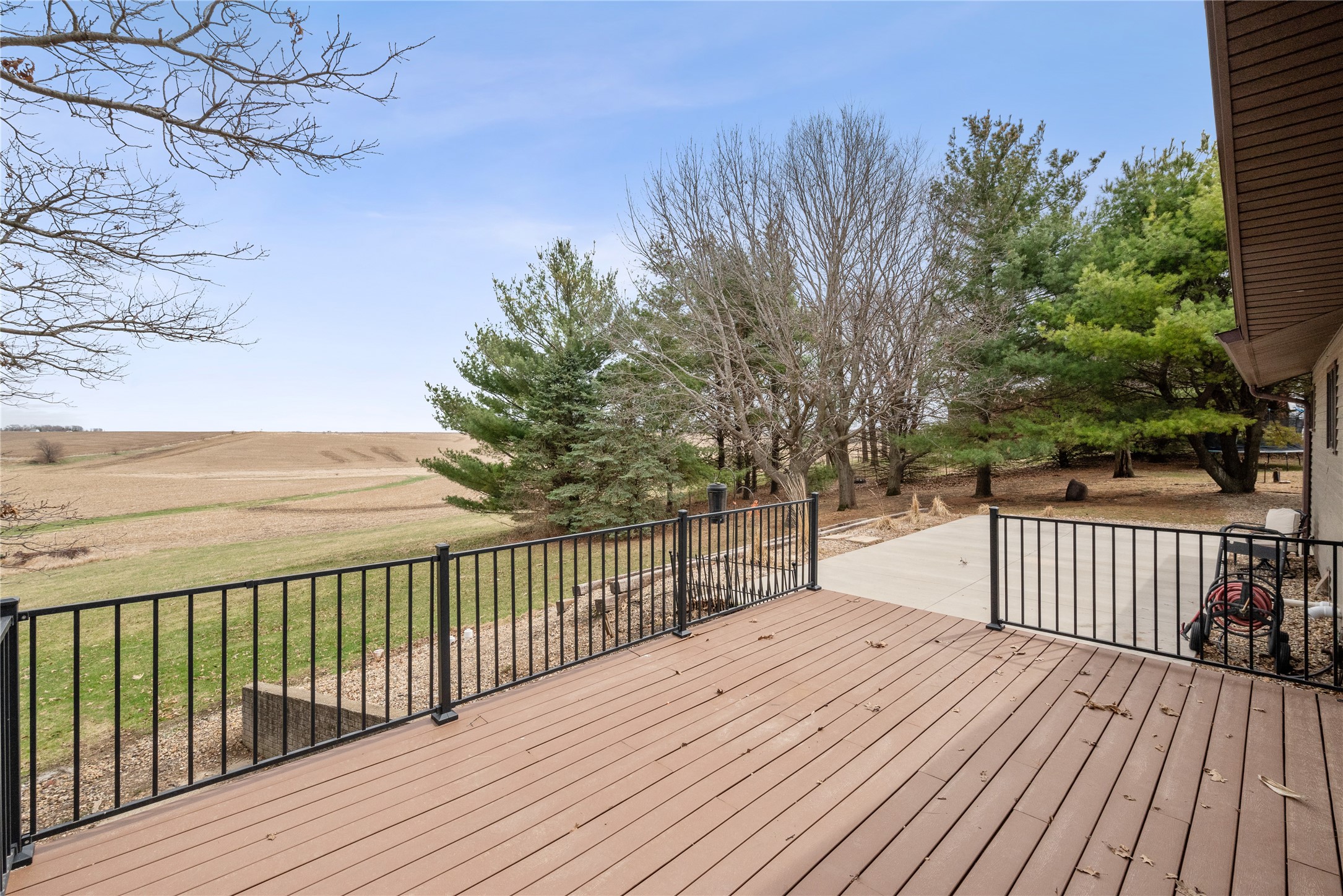 2046 Hart Avenue, State Center, Iowa image 33