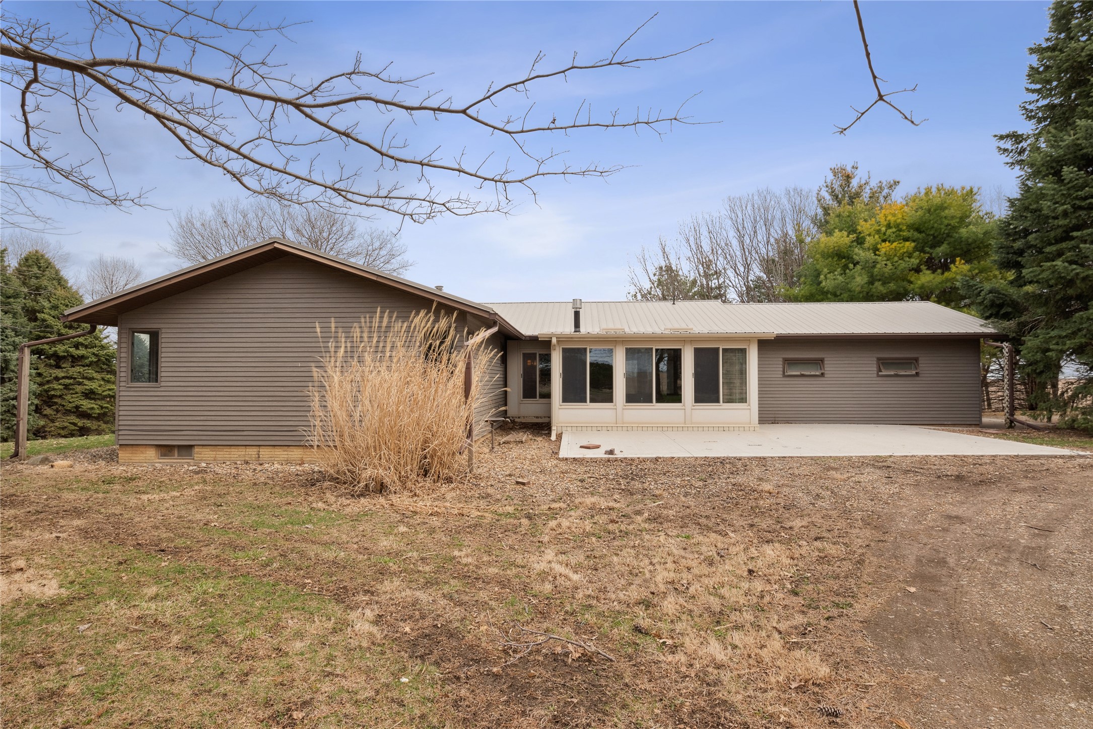 2046 Hart Avenue, State Center, Iowa image 2