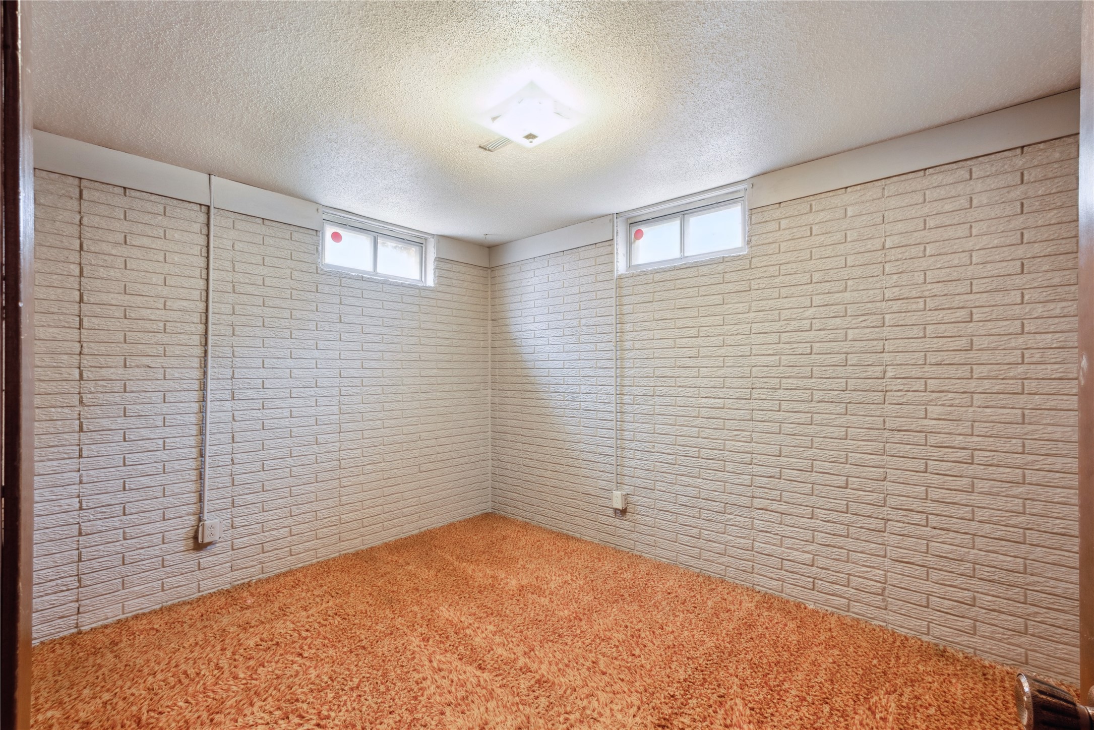 2046 Hart Avenue, State Center, Iowa image 29
