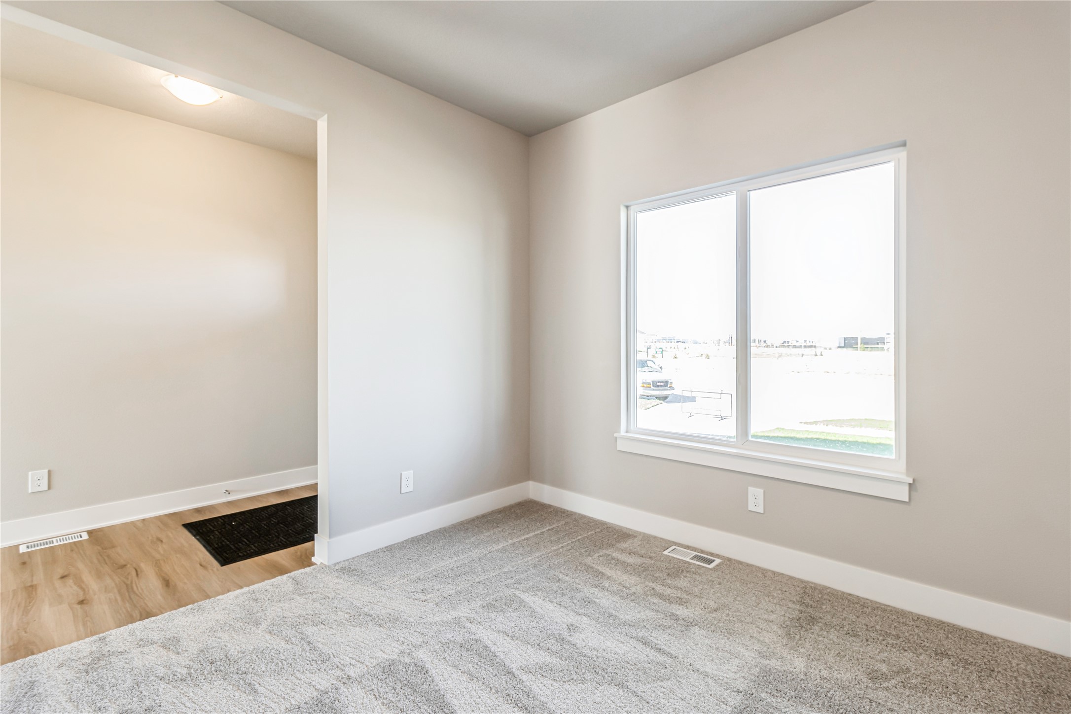 460 NW Independence Circle, Waukee, Iowa image 17
