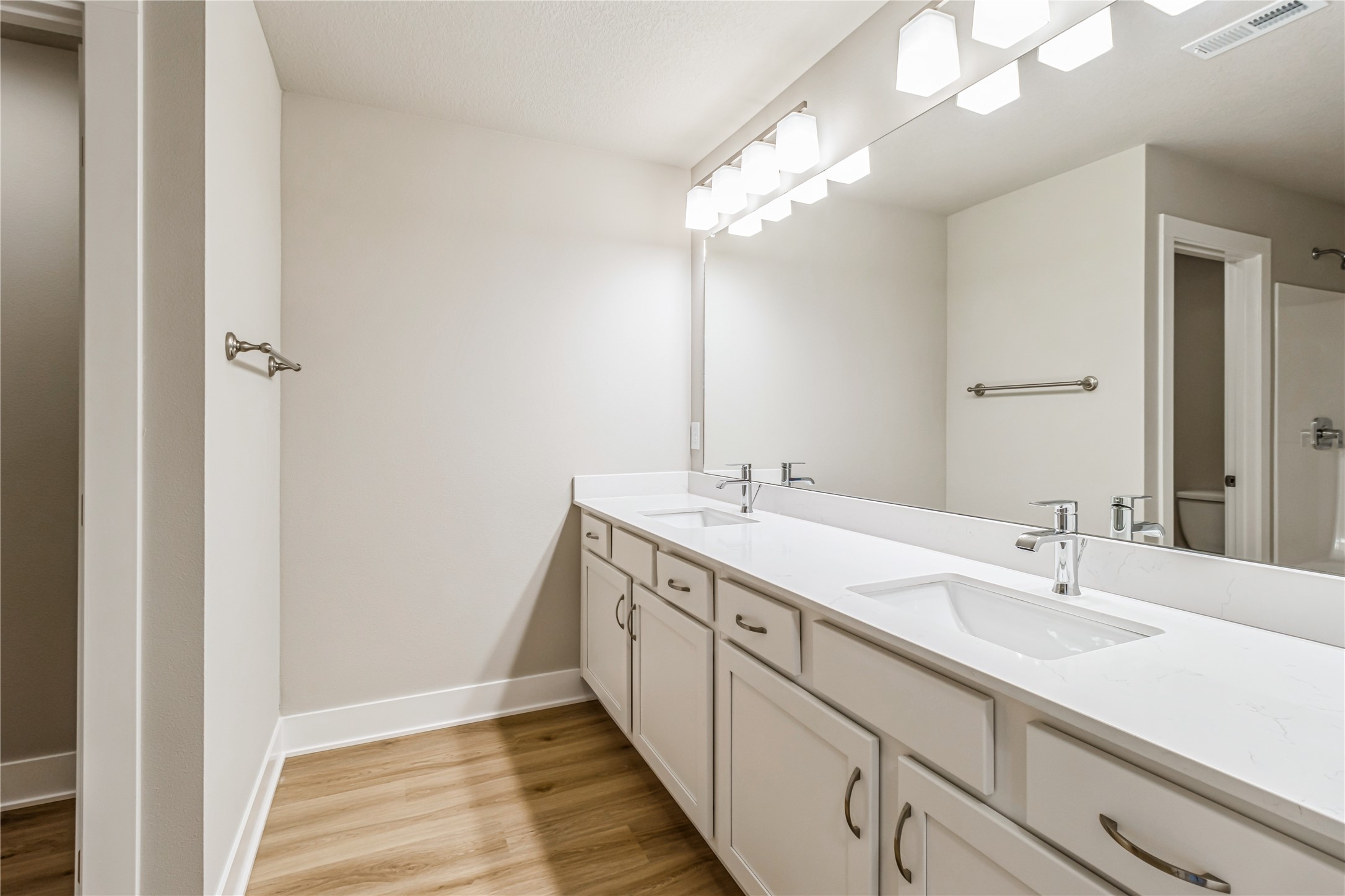 460 NW Independence Circle, Waukee, Iowa image 27