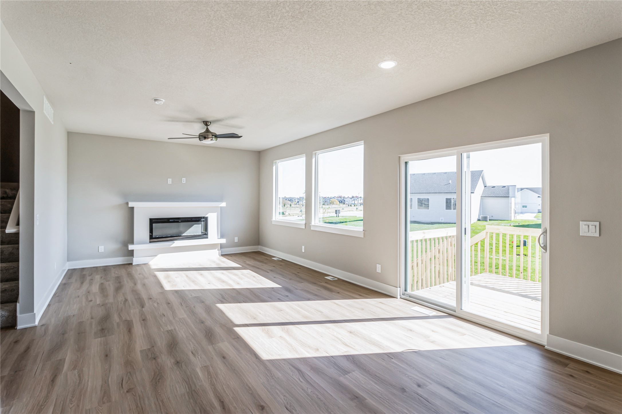 460 NW Independence Circle, Waukee, Iowa image 7