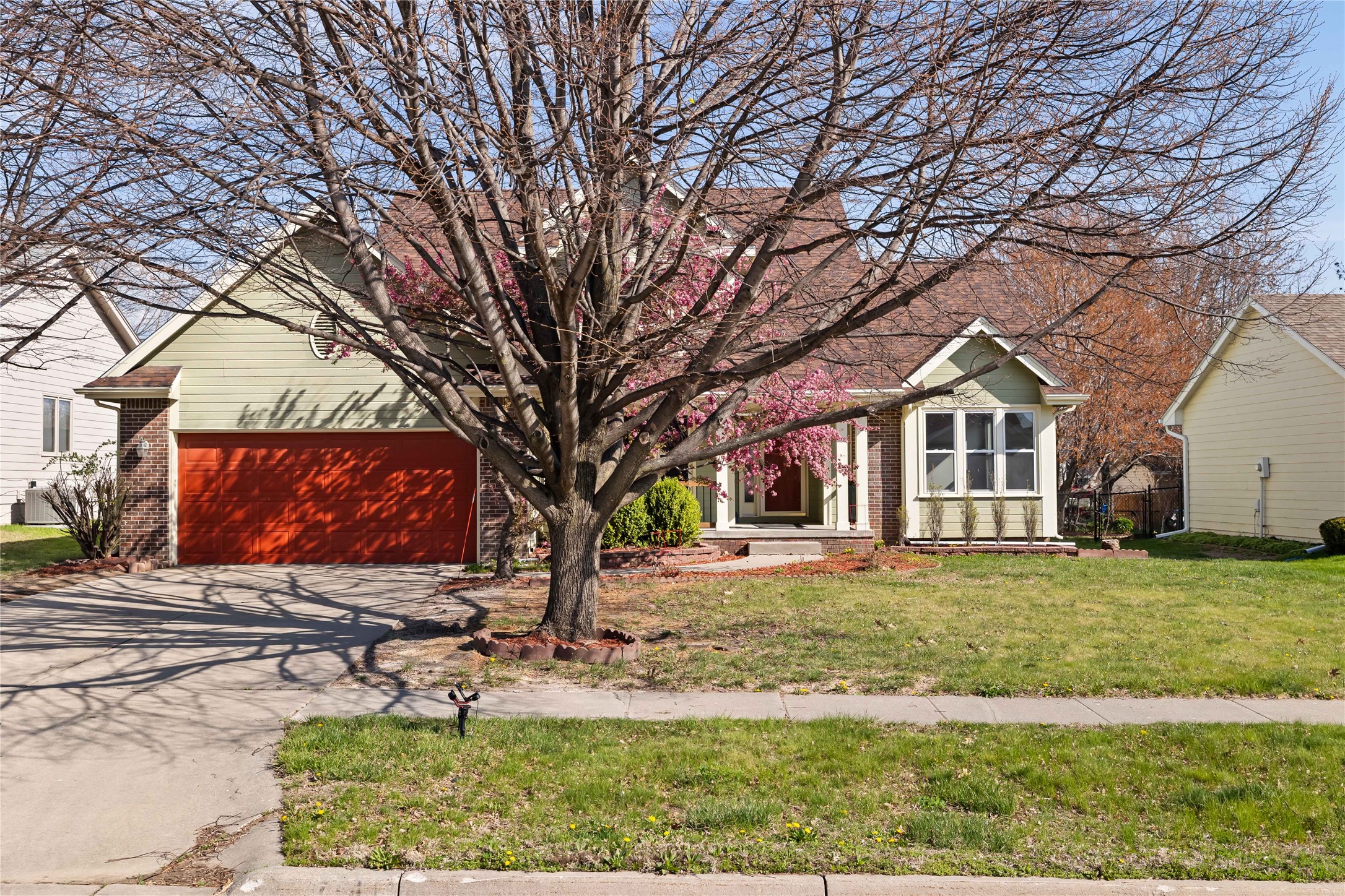 7141 Pommel Place, West Des Moines, Iowa image 4