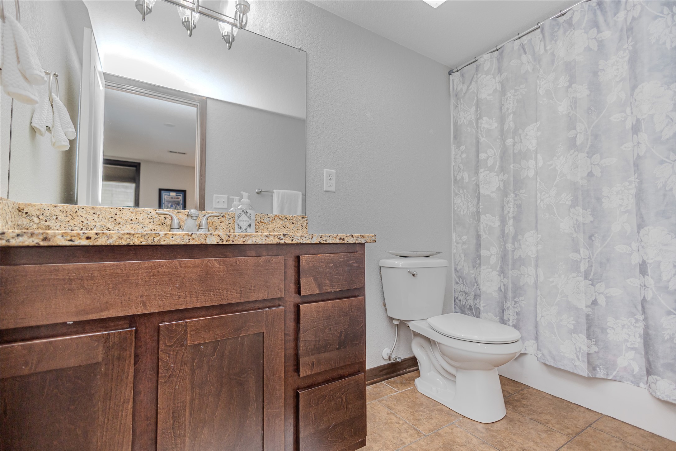 220 Balfour Drive, Norwalk, Iowa image 30