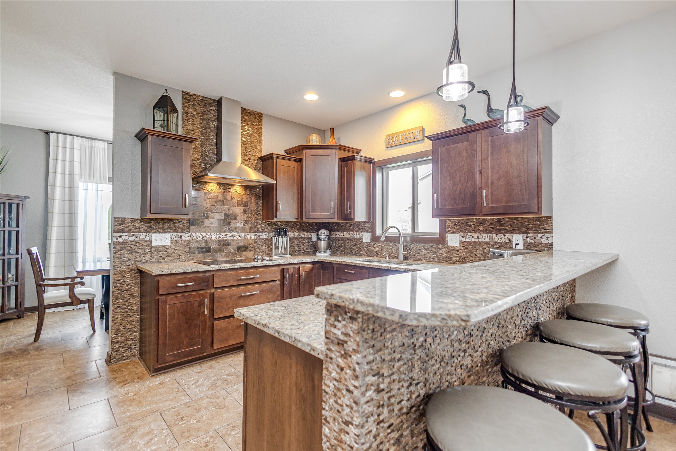 220 Balfour Drive, Norwalk, Iowa image 6
