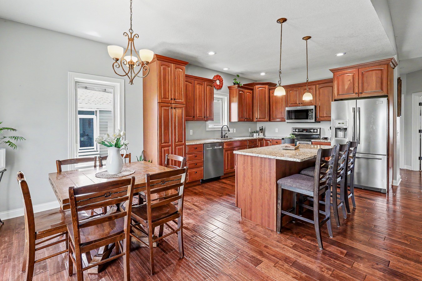 1812 W 3rd Street