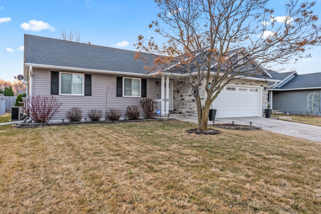 461 Napoli Avenue, West Des Moines, Iowa image 2