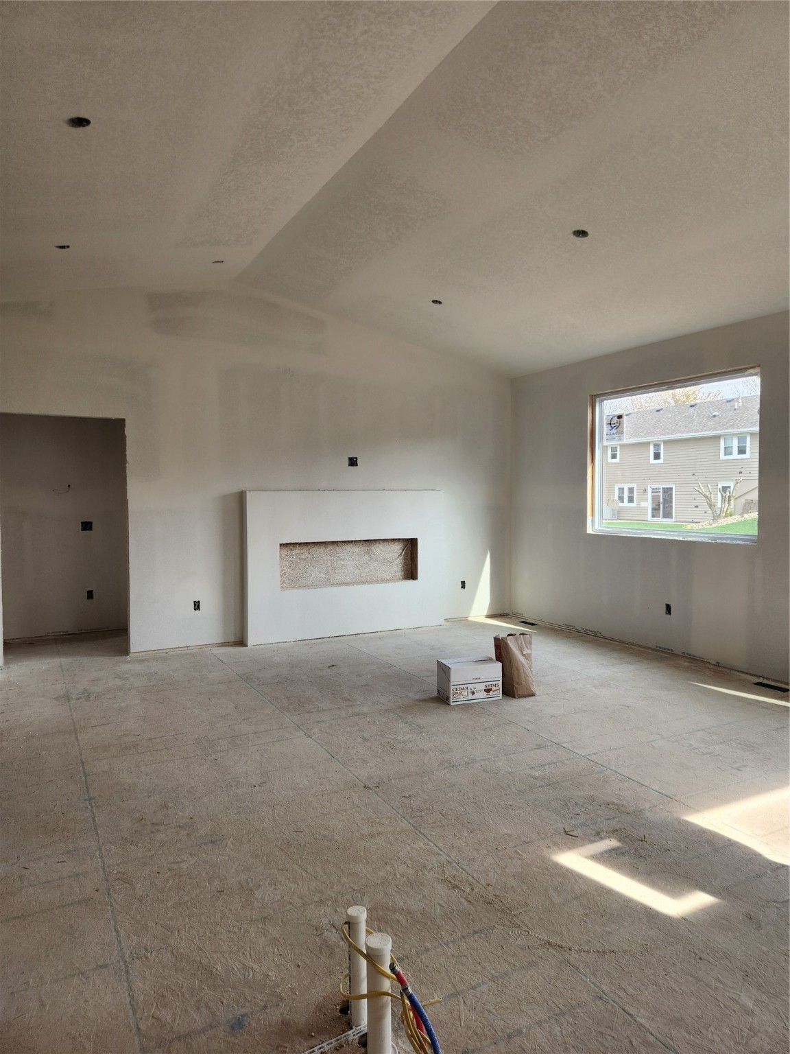 2323 N 8th Avenue, Newton, Iowa image 4