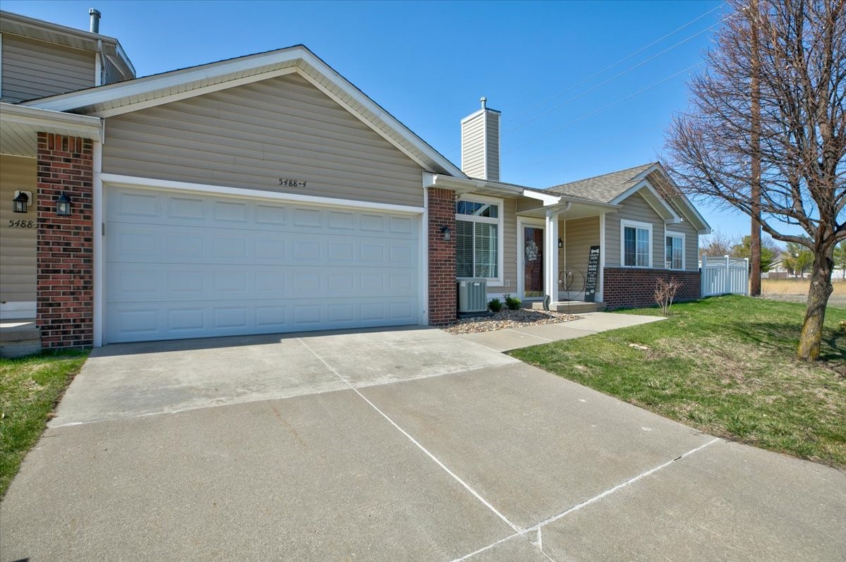 5488 Longview Court #4, Johnston, Iowa image 18
