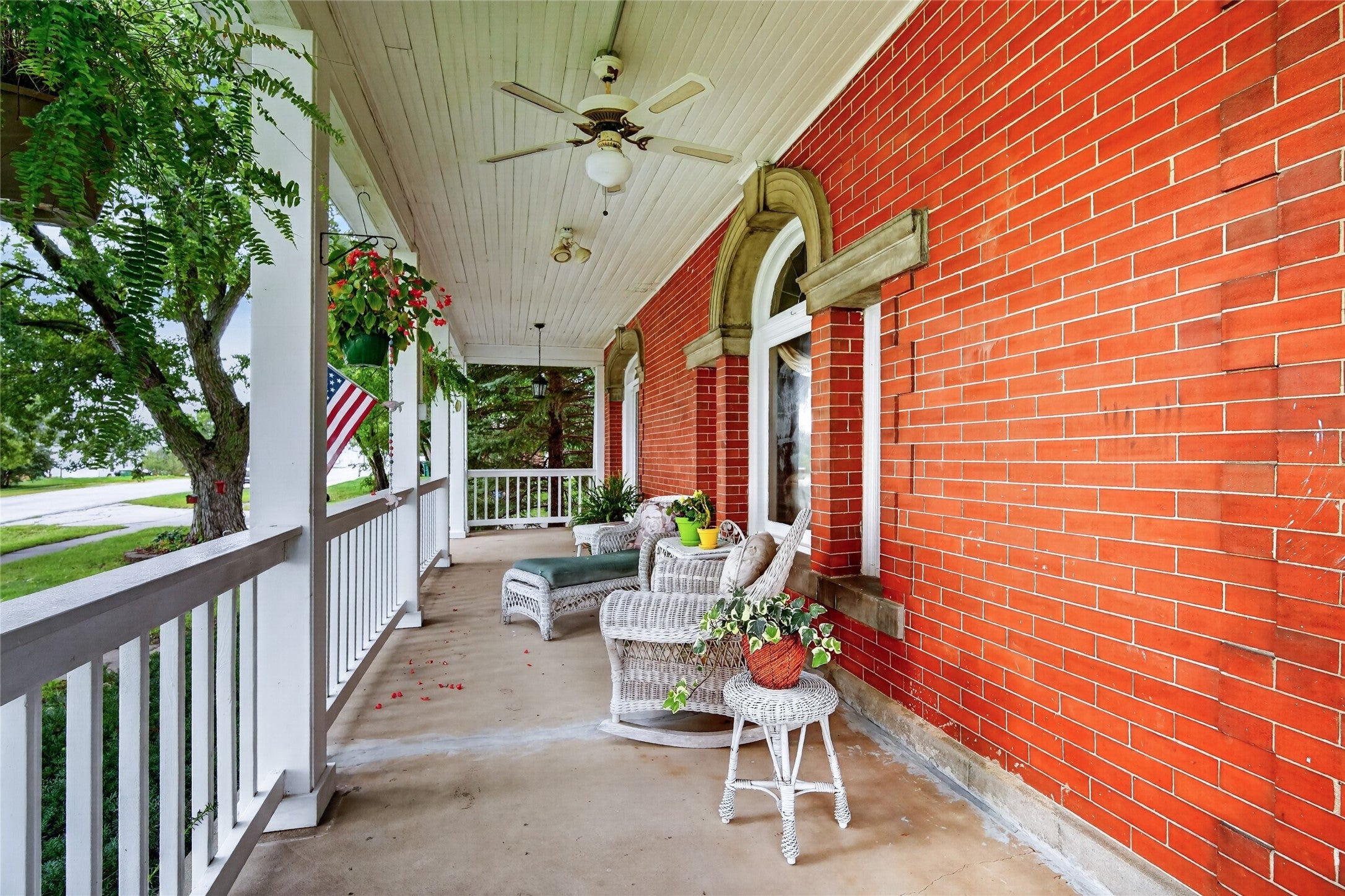 415 Walnut Street