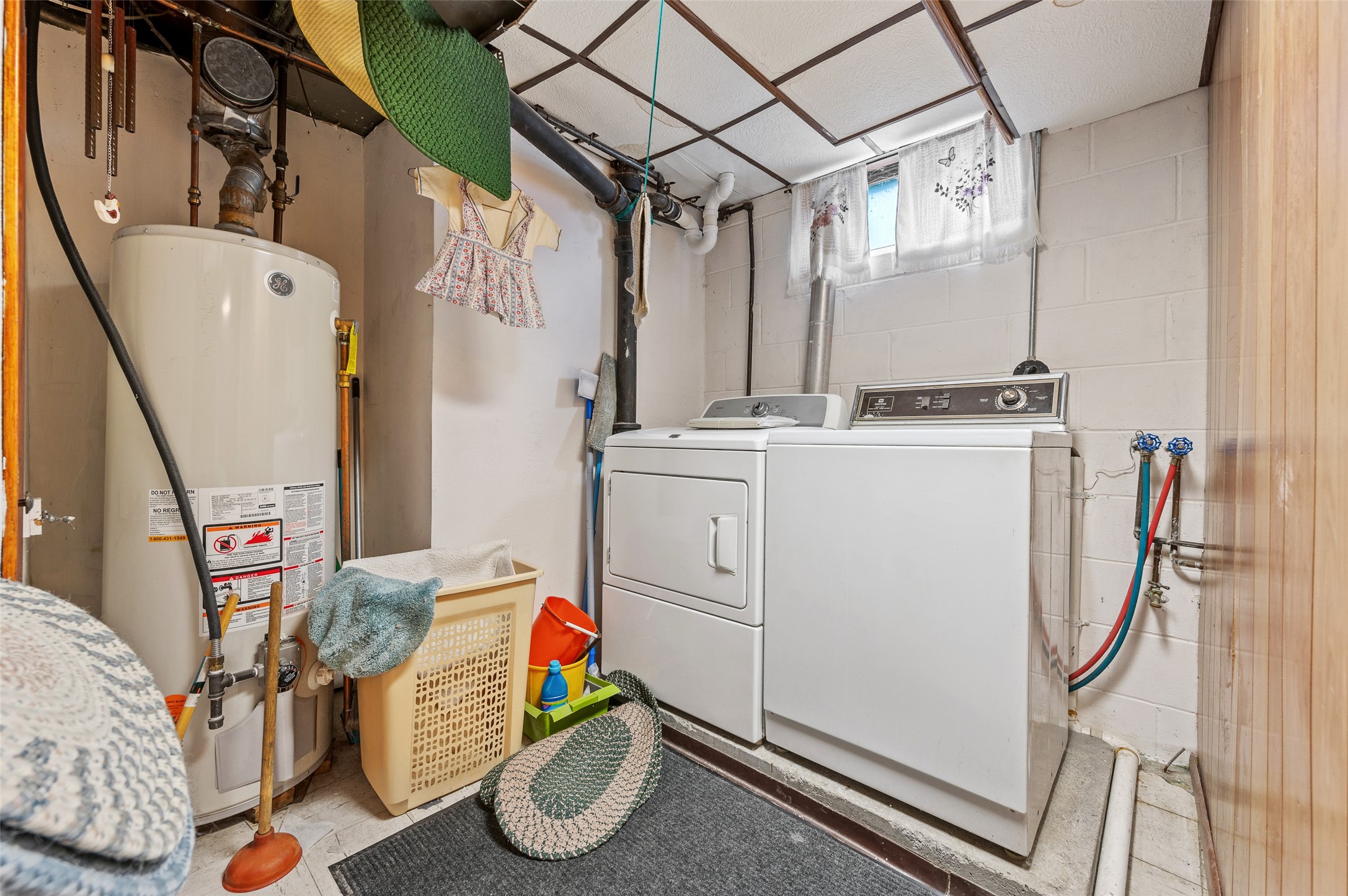 2409 Maple Street, Des Moines, Iowa image 28