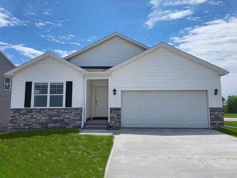 Homes For Sale - 5132 168th Street<br/> Dallas County, Urbandale, IA 50322