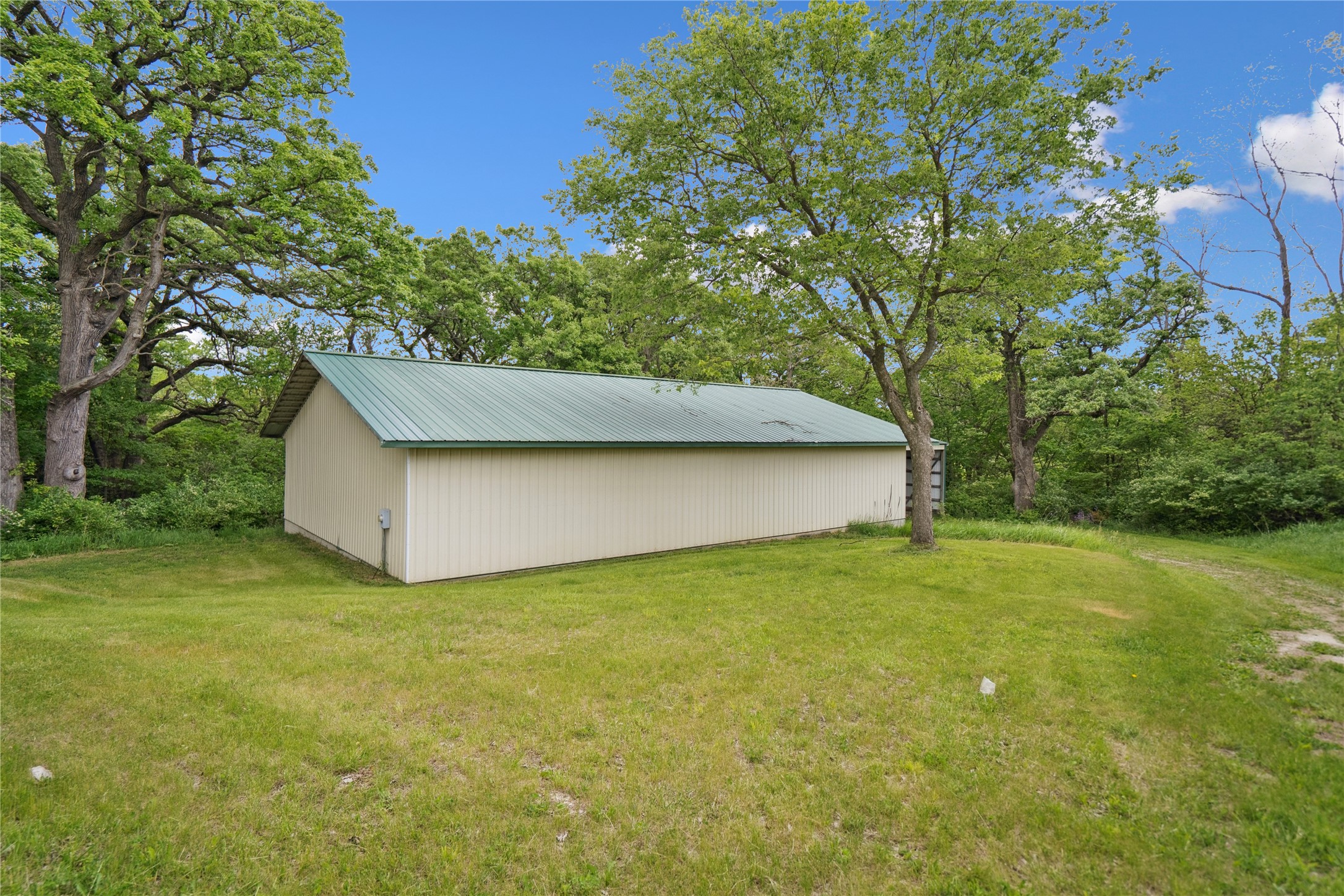 001 365th Street, Earlham, Iowa image 12