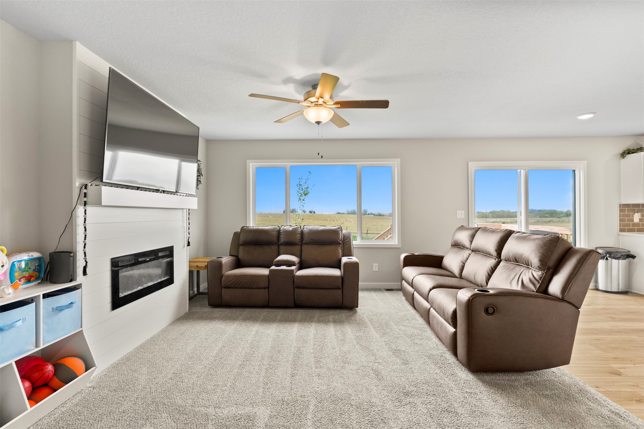 2948 Primrose Lane