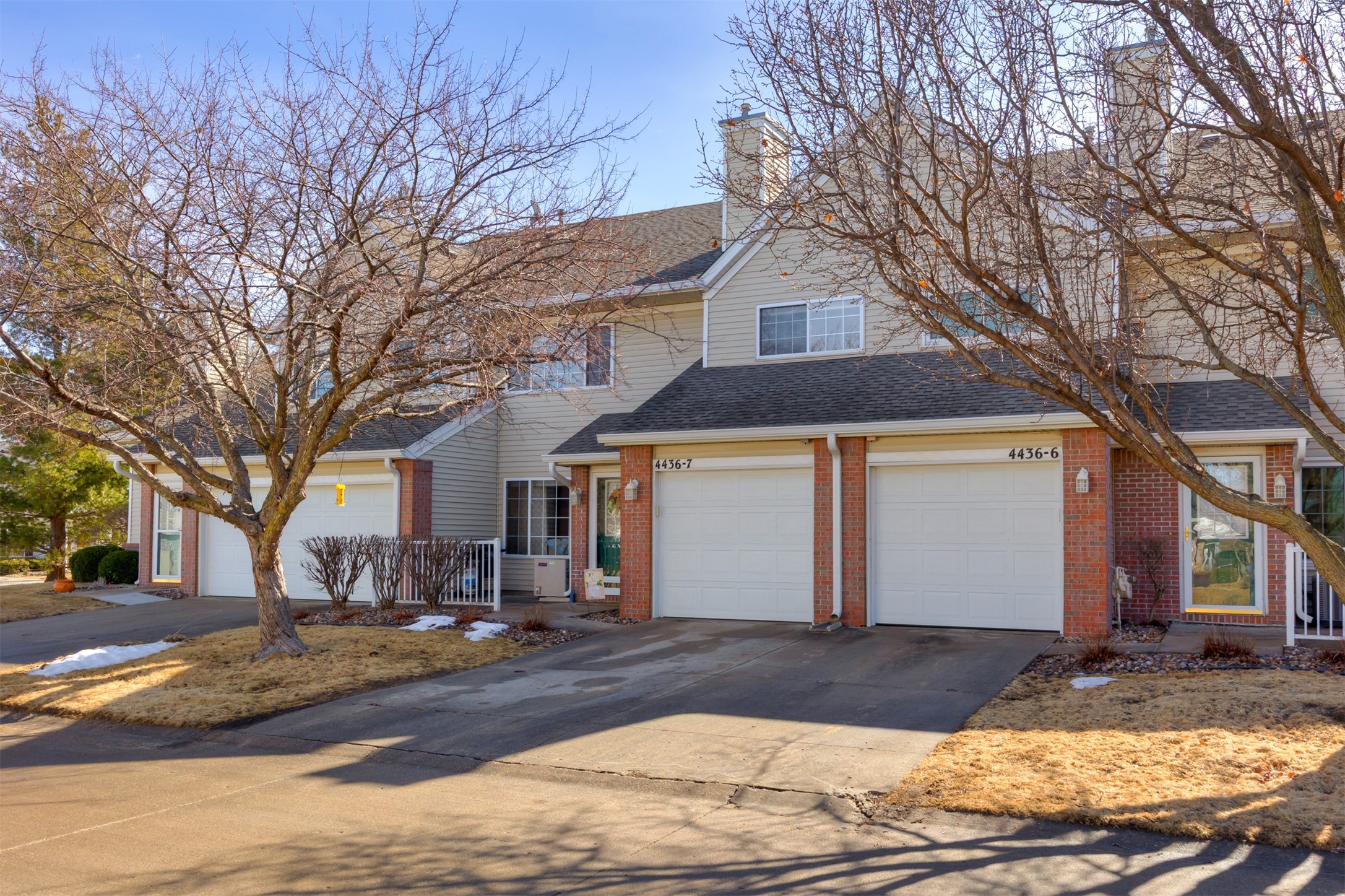 4436 104th Street #7, Urbandale, Iowa image 1