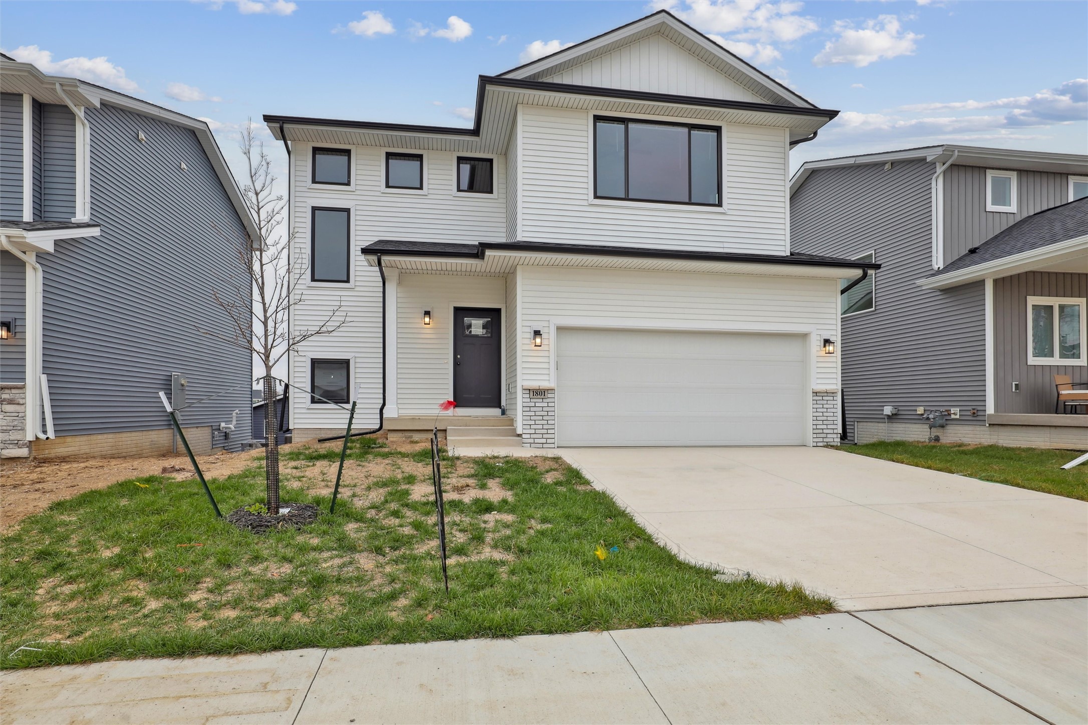 1801 Willow Court, Norwalk, Iowa image 1