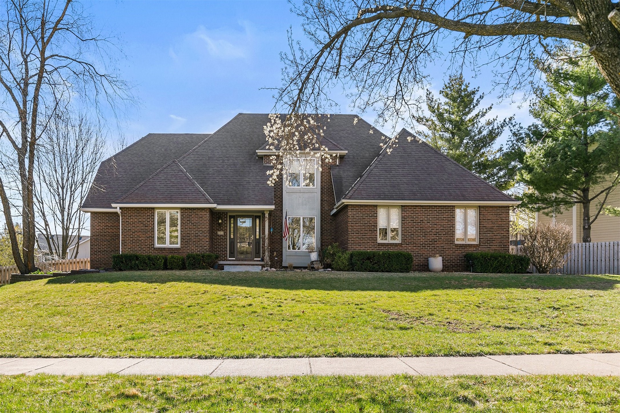 200 S 30th Street, West Des Moines, Iowa image 1