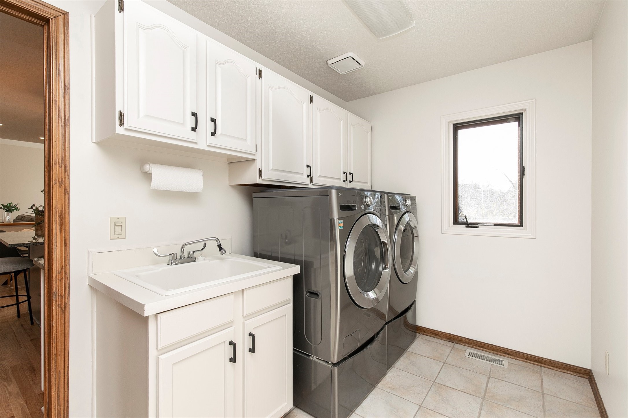 200 S 30th Street, West Des Moines, Iowa image 28