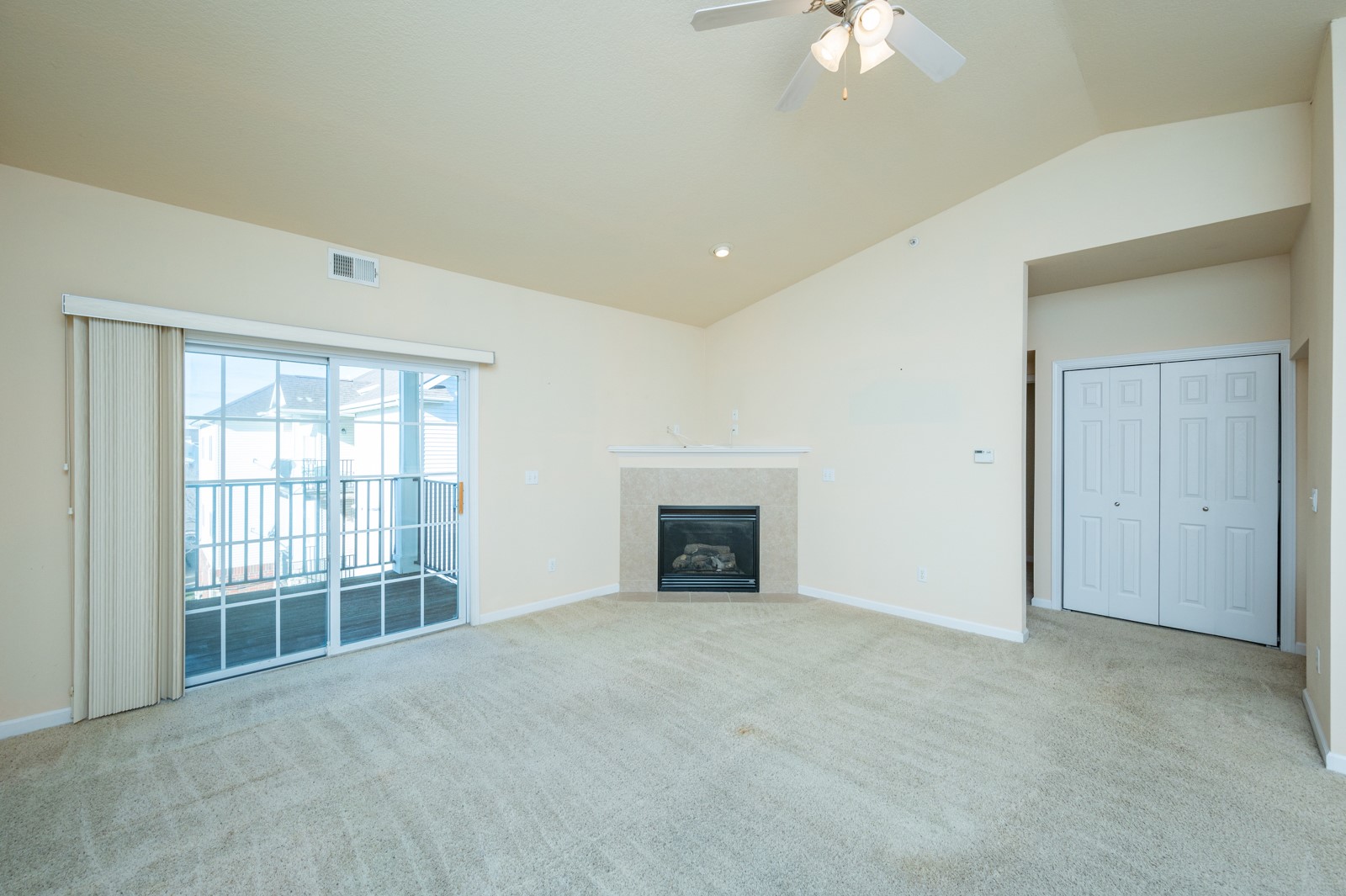 6255 Beechtree Drive #1308, West Des Moines, Iowa image 6