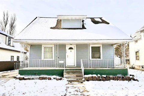 Homes For Sale - 712 Michigan Street<br/> Buena Vista County, Storm Lake, IA 50588