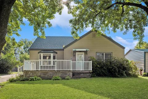 Homes For Sale - 204 N 12th Street<br/> Guthrie County, Guthrie Center, IA 50115