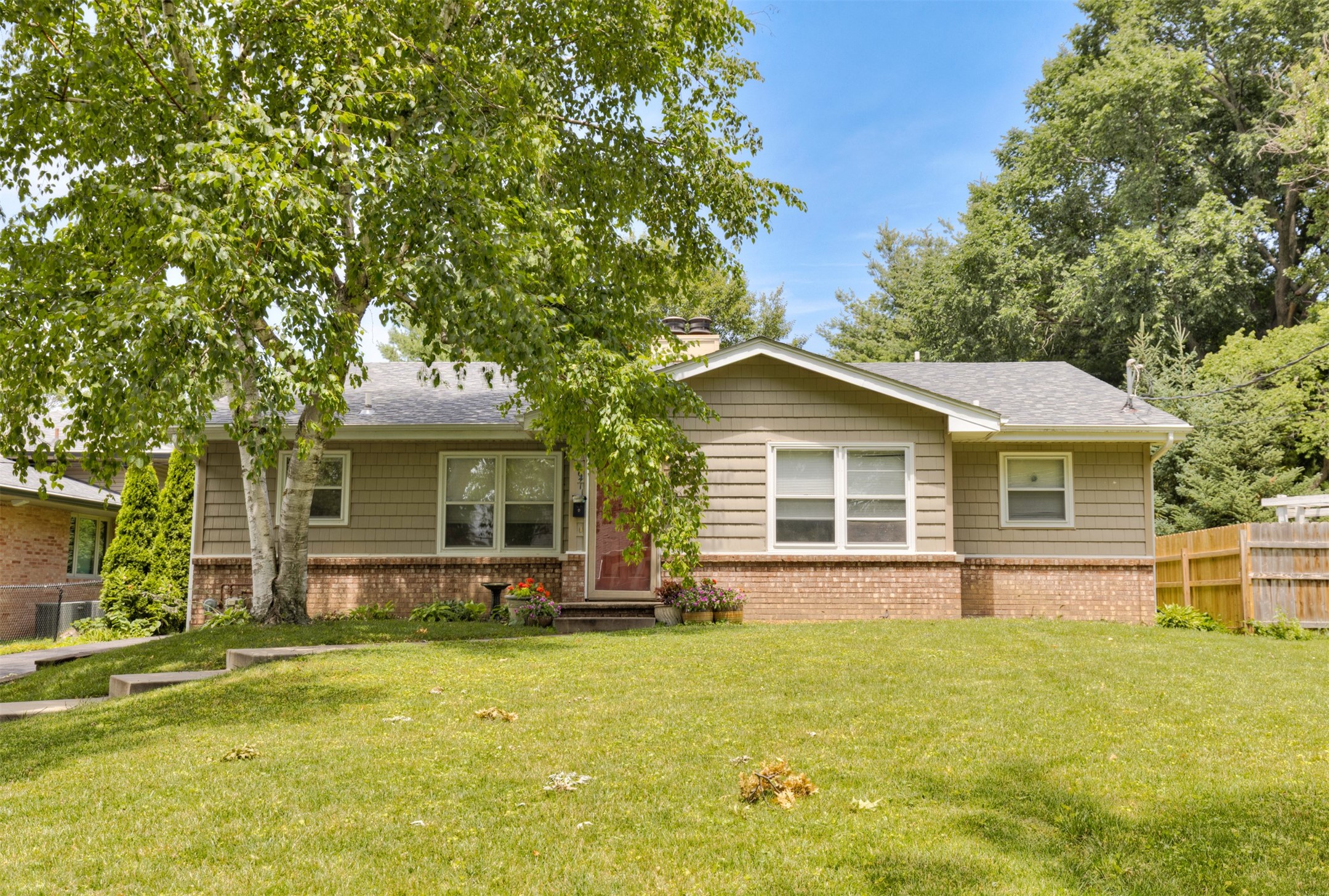 Photo 1 of 14 — 6409 & 6411 Forest Court, Windsor Heights, IA 50324