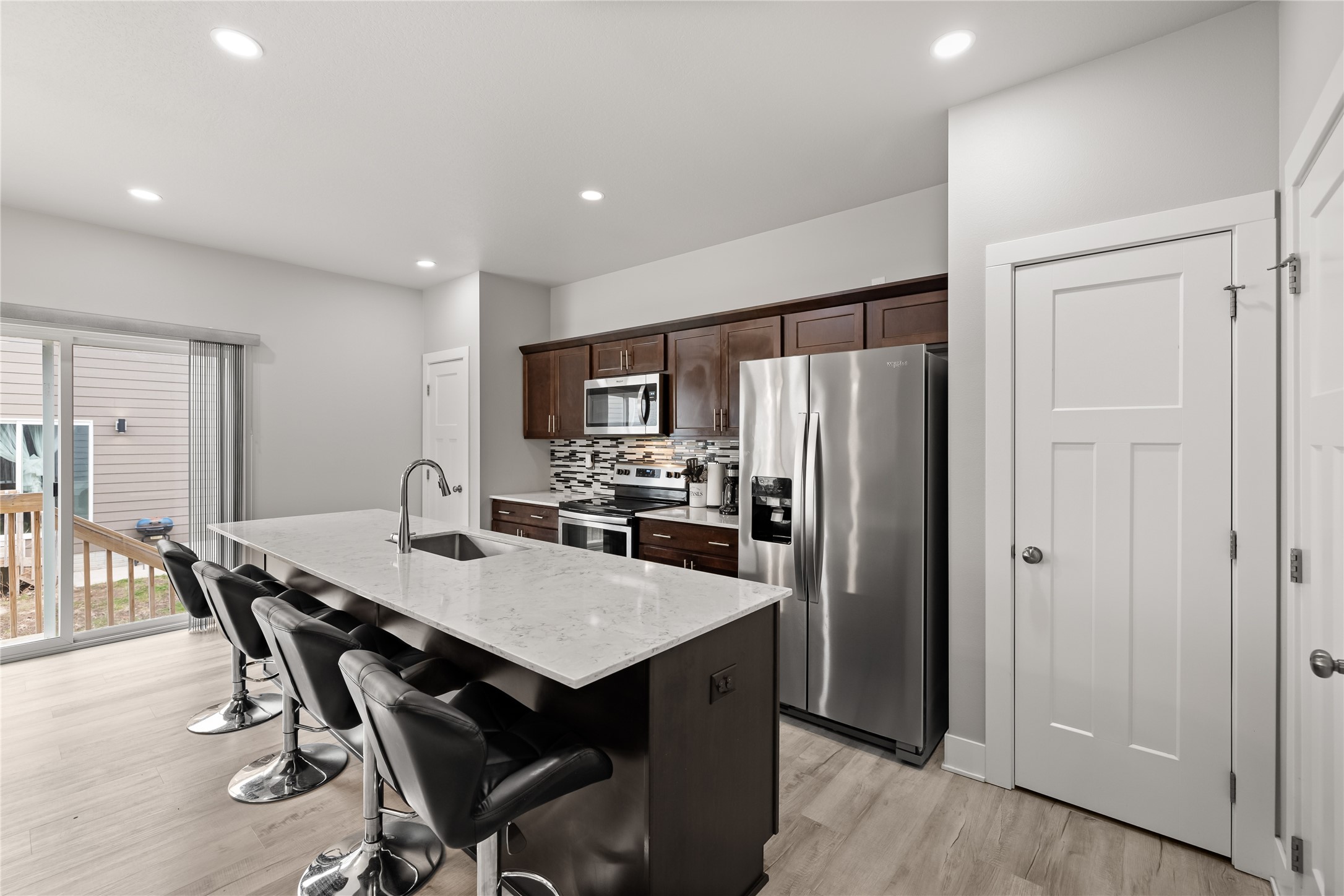 17127 Blue Sage Lane, Urbandale, Iowa image 4