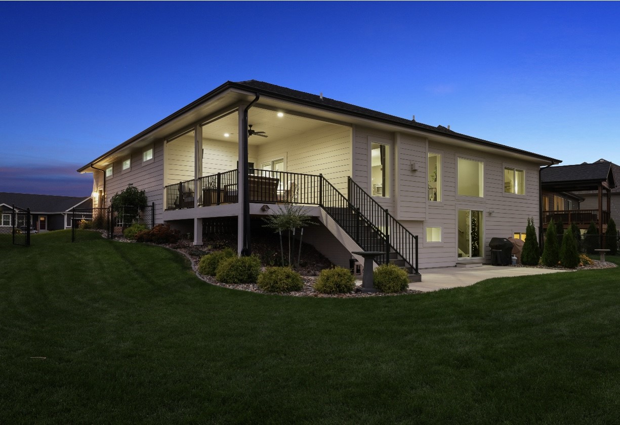 2333 Stonewood Court SW