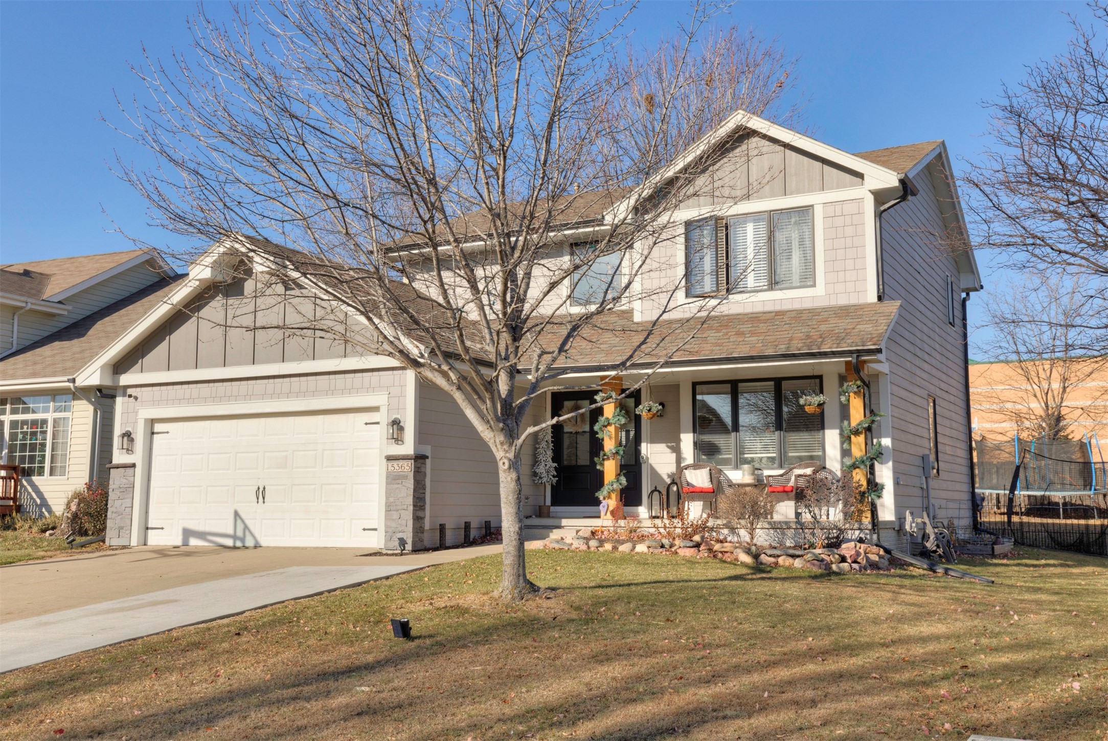 15365 Ridgeview Drive, Clive, Iowa image 2