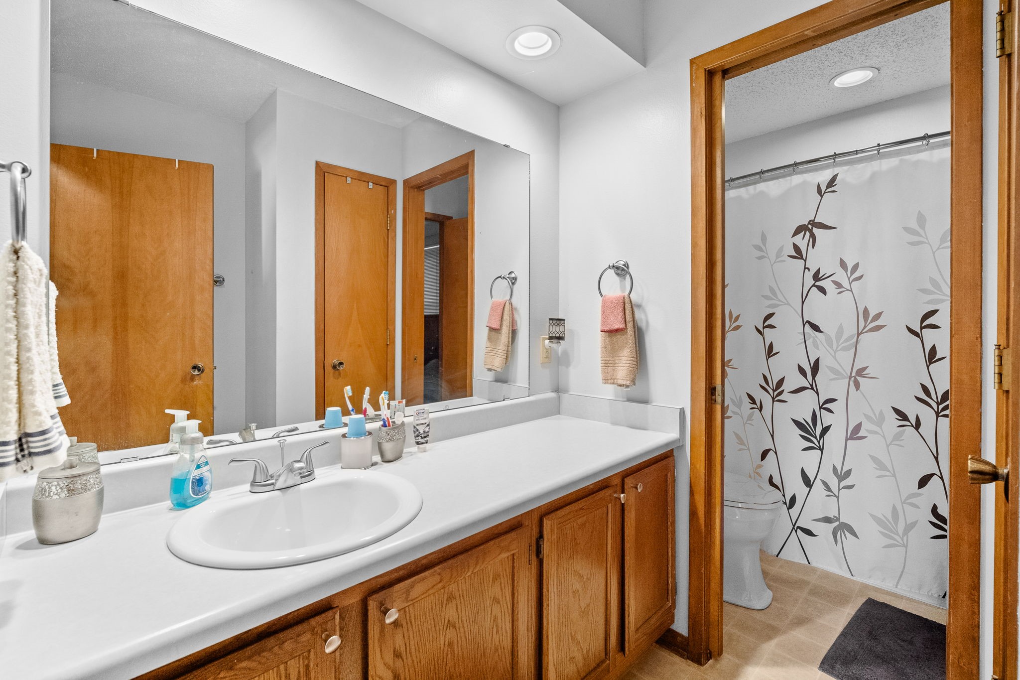 5001 Westwood Drive, West Des Moines, Iowa image 22