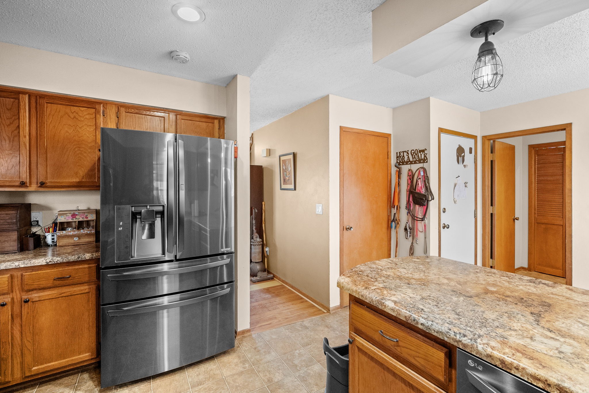 5001 Westwood Drive, West Des Moines, Iowa image 5