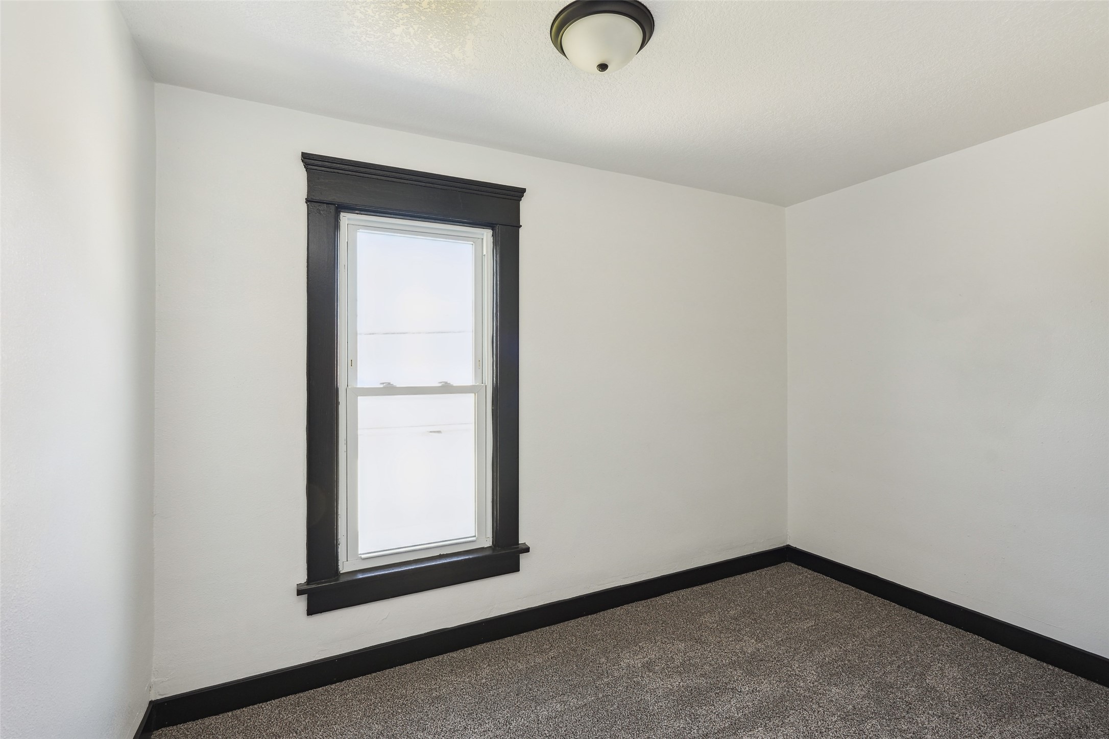 310 S 2nd Avenue, Newton, Iowa image 24