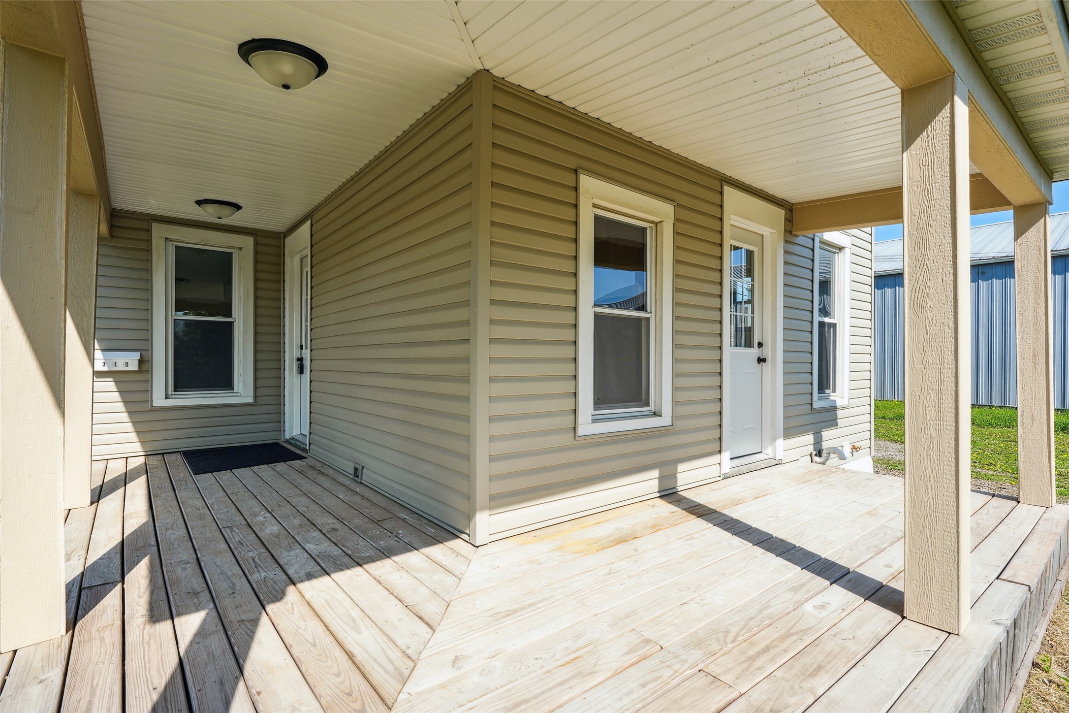 310 S 2nd Avenue, Newton, Iowa image 3