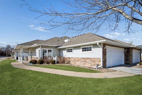 Condo For Sale - 2046 SW 35th Street<br/> Ankeny, IA 50023