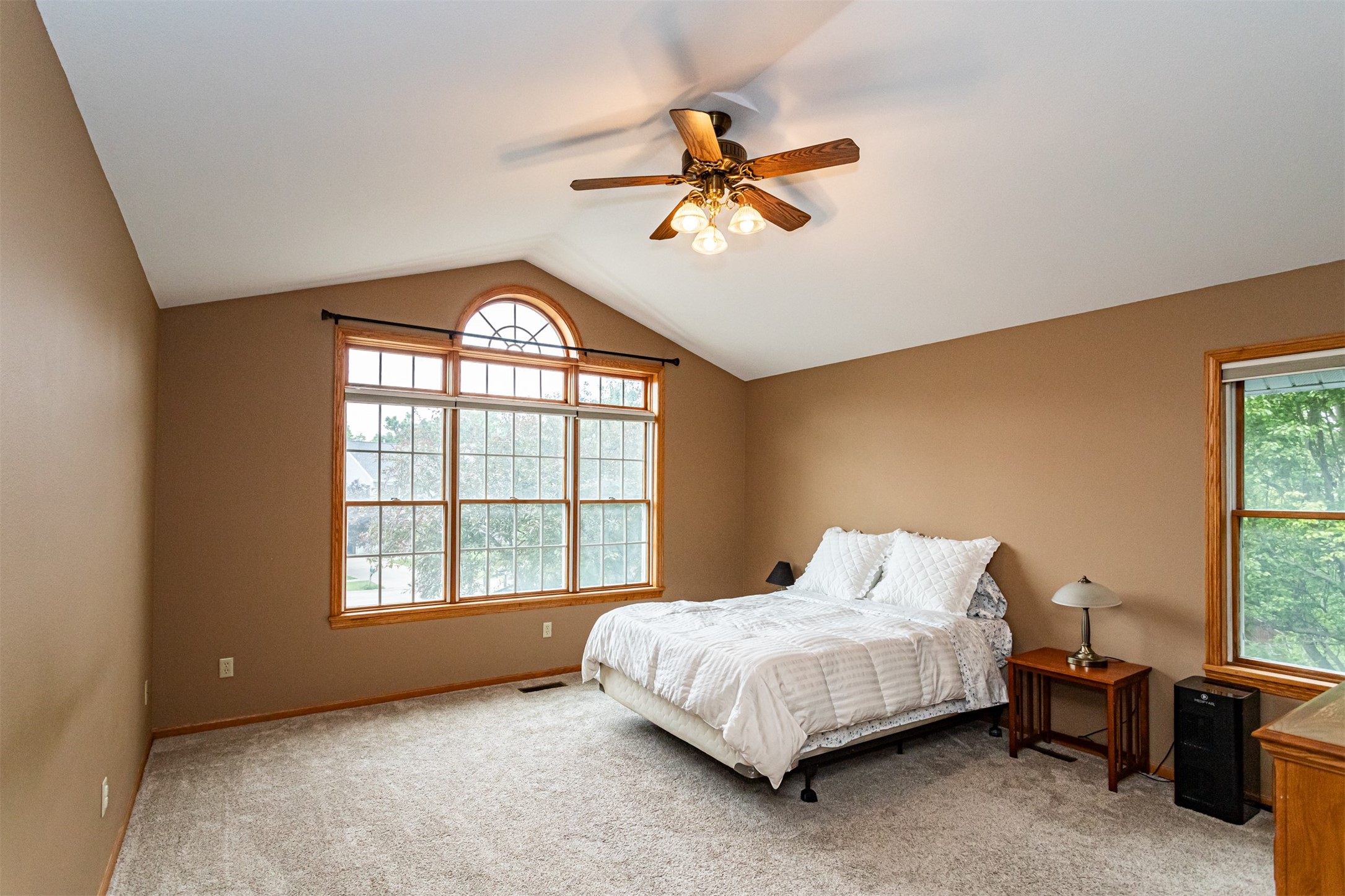 806 Vermont Circle, Ames, Iowa image 16