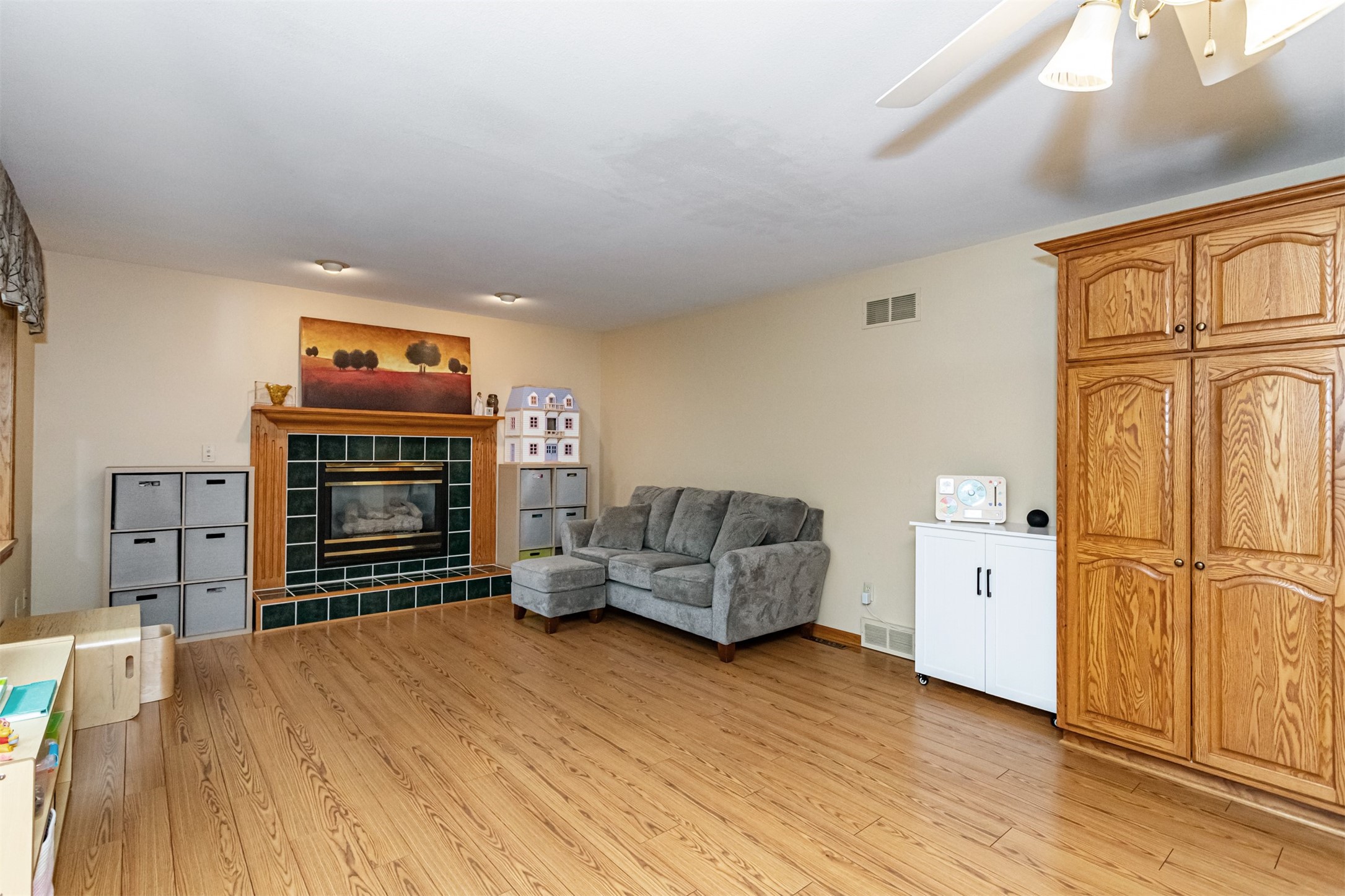 806 Vermont Circle, Ames, Iowa image 13