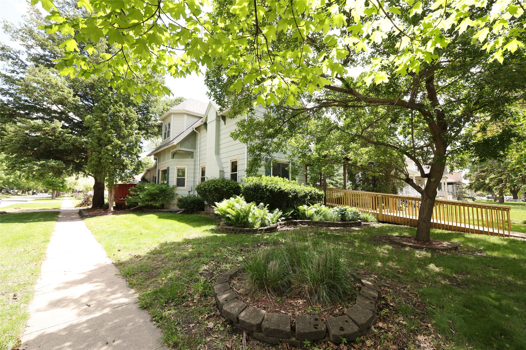 128 Story Street, Boone, Iowa image 3