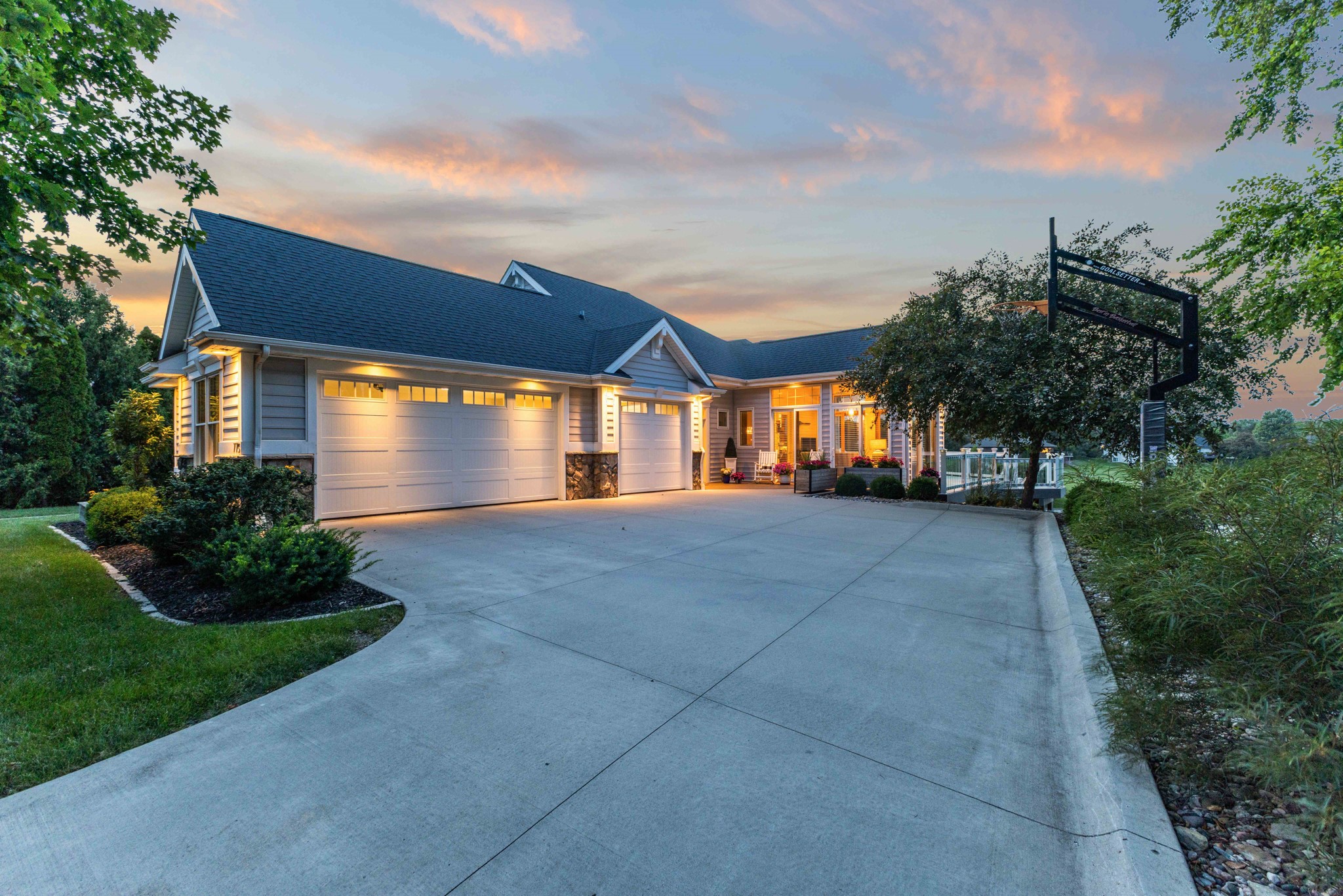 775 SE Southbranch Drive
