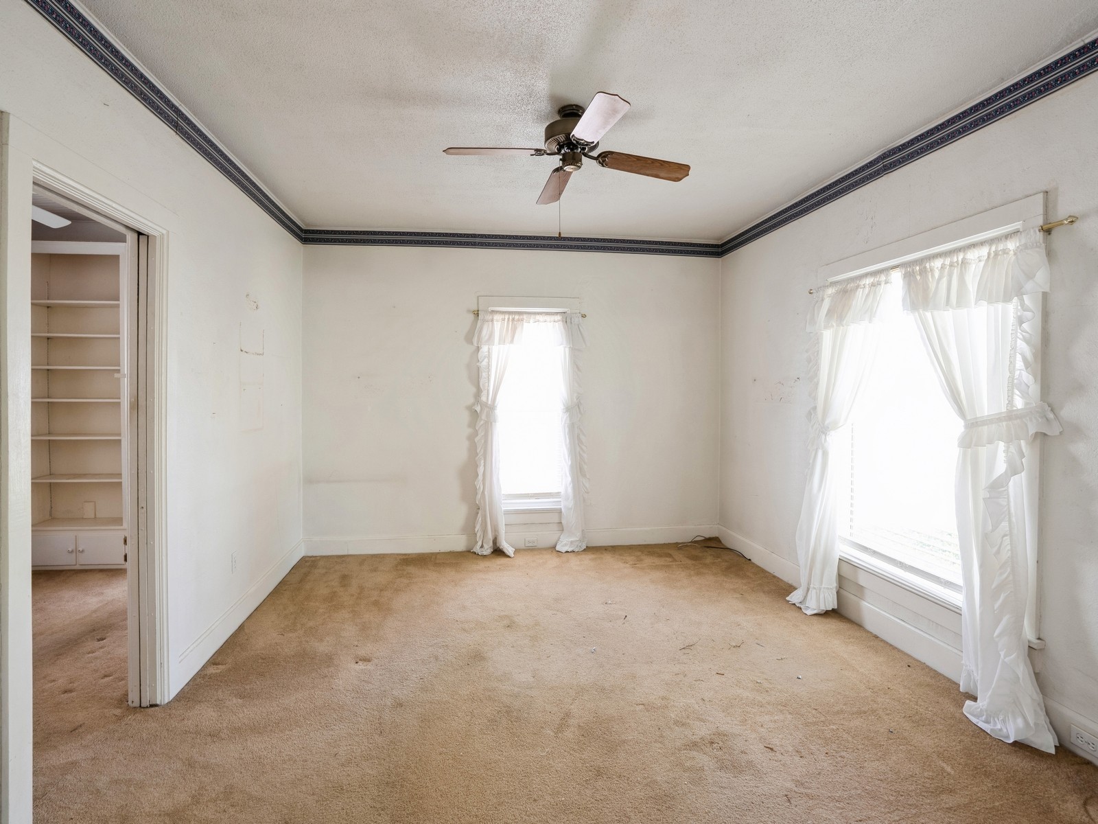325 W 8th Street, Newton, Iowa image 12