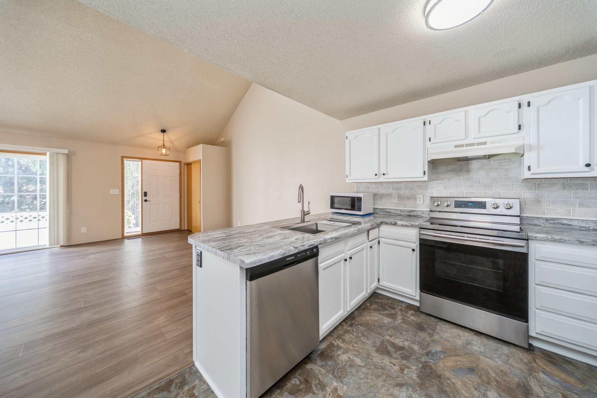 4425 Mills Civic Parkway #1502, West Des Moines, Iowa image 7