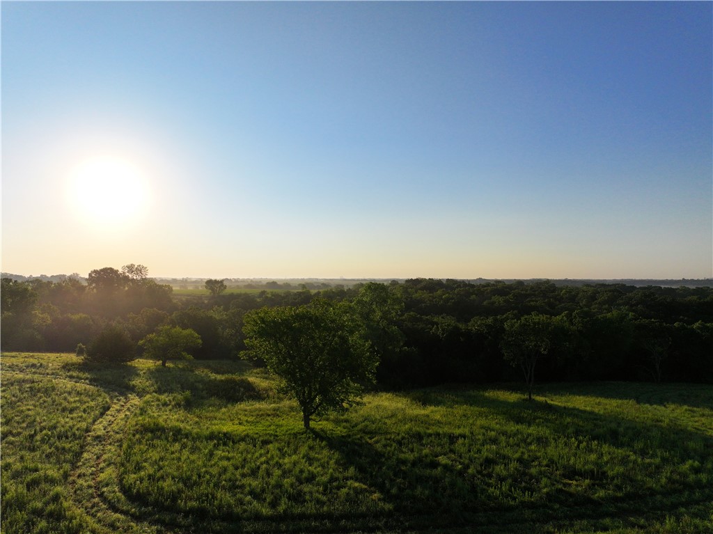 00 Ironwood Trail, Earlham, Iowa image 8